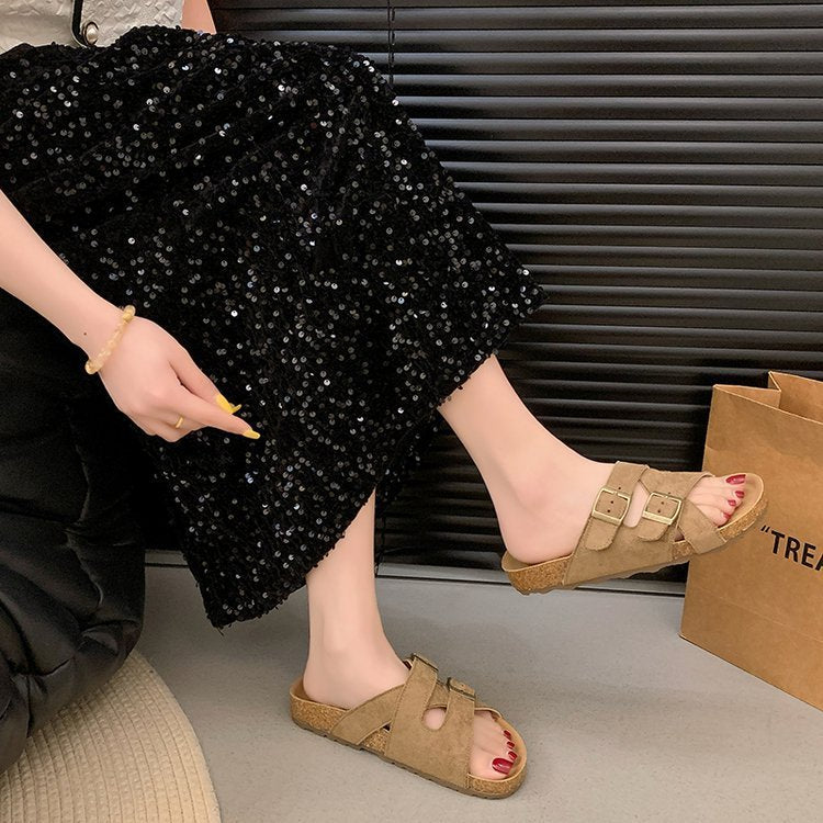Elegance Elevated: Soft Leather Platform Slippers for Women