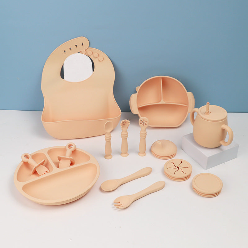 Little Luxe: Premium 15-Piece Silicone Feeding Set for Babies & Toddlers