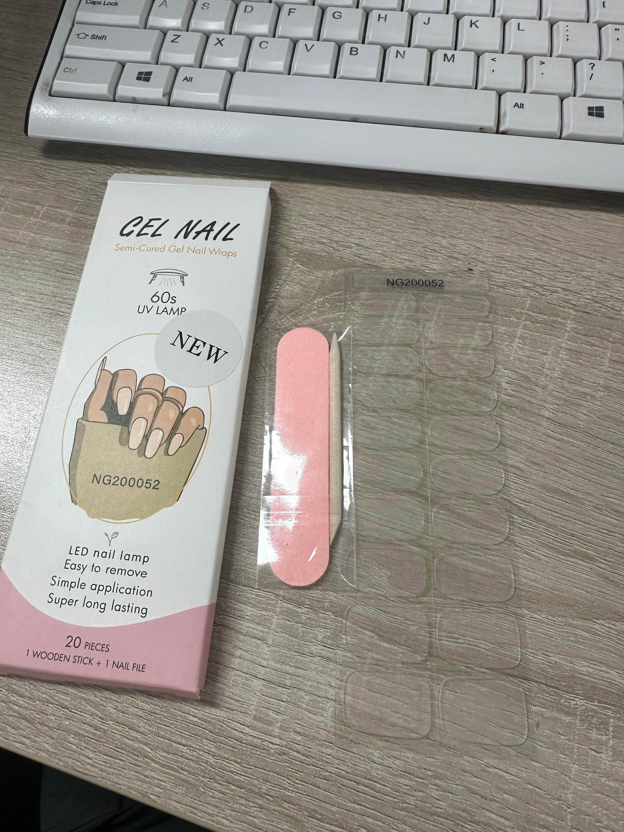 The Velvet Touch – Luxe Solid Color Gel Nail Stickers