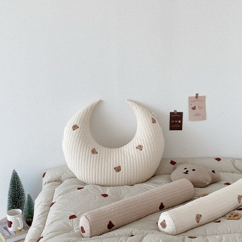 "LuxeRest™ Infant Support Cushion – U-Shape Pillow for Nursing & Sleep