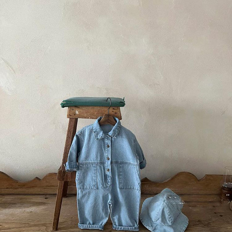 Minimalist Luxe Baby Romper with Pocket Detail