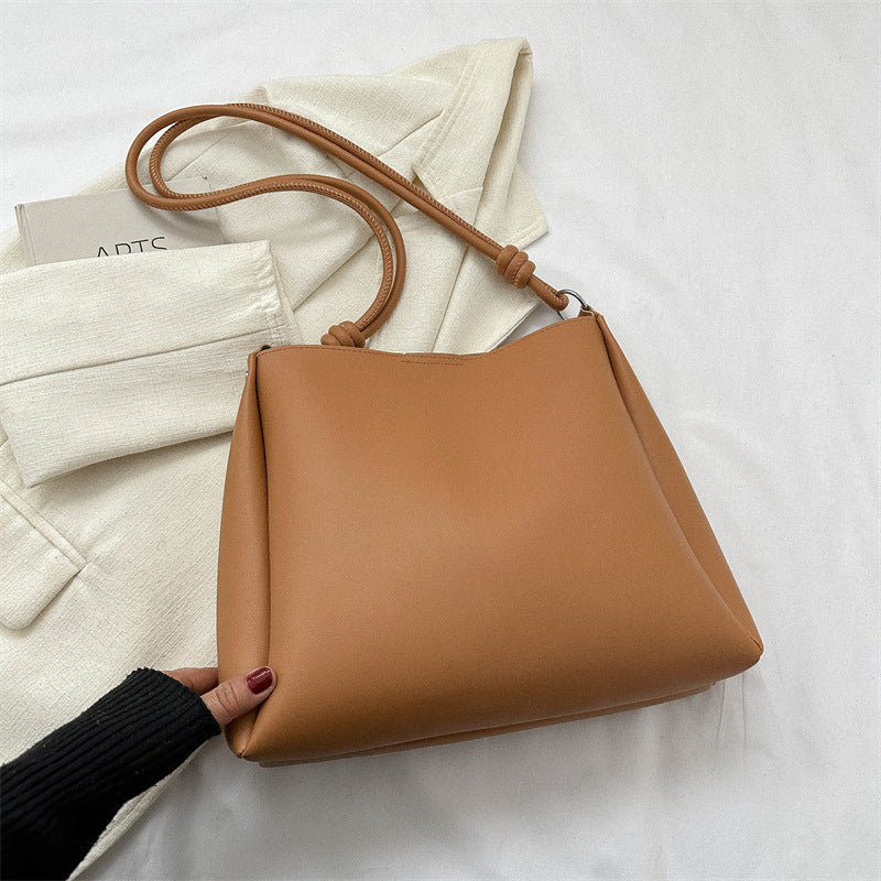 "Elegance in Motion – Luxe Women’s Crossbody Tote"