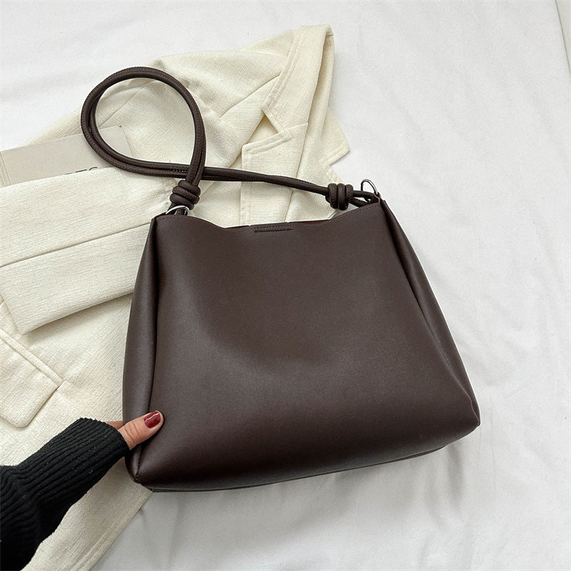 "Elegance in Motion – Luxe Women’s Crossbody Tote"